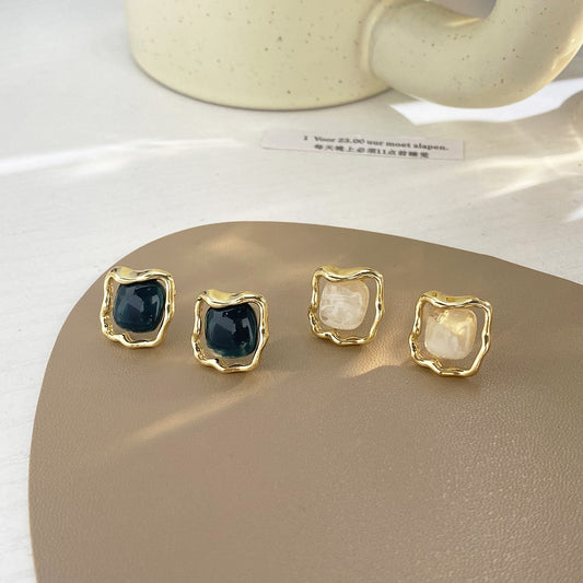 French Retro Square Design Fashionable Earrings